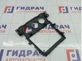 Рамка магнитолы Suzuki SX4 7382479J10