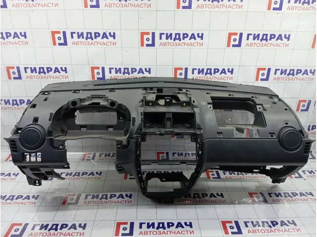 Торпедо Suzuki SX4 7311180J12