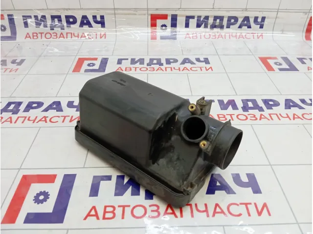 Крышка воздушного фильтра Suzuki SX4 1370069K01