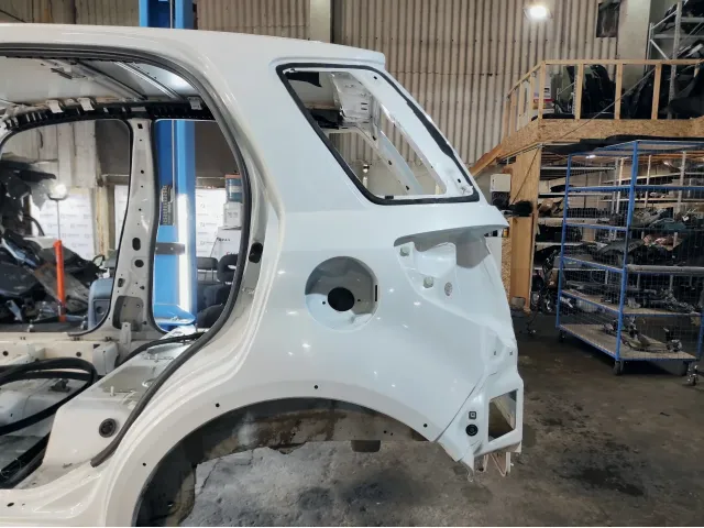 Крыло заднее левое Suzuki SX4