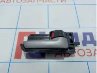 Ручка двери внутренняя правая Suzuki SX4 83110-62J30-BWL Ручка двери внутренняя правая Suzuki SX4 83110-62J30-BWL