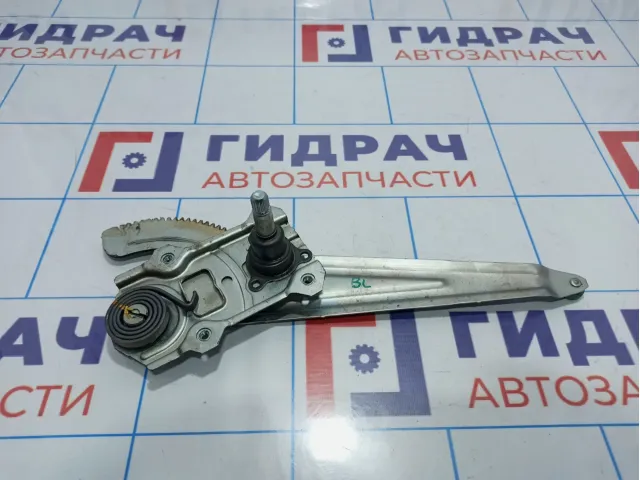 Стеклоподъемник механический задний левый Suzuki SX4 83540-79J01