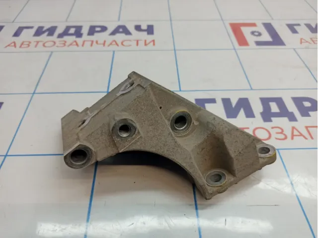 Кронштейн двигателя задний Suzuki SX4 11751-79J00