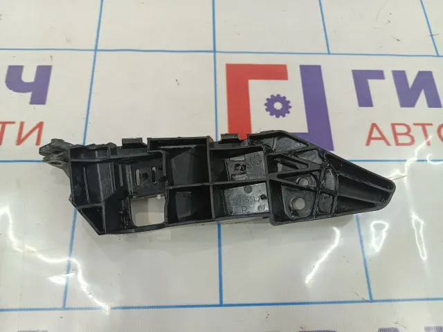 Направляющая переднего бампера правая Suzuki SX4 71731-79J00