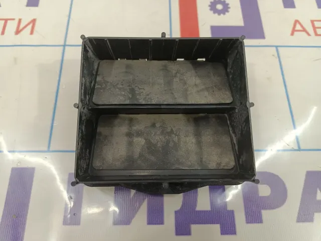 Решетка вентиляционная Suzuki SX4 77331-79J00