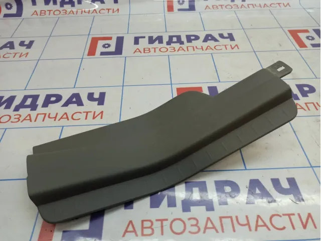 Накладка порога заднего правого внутренняя Suzuki SX4 76170-79J00-R8J