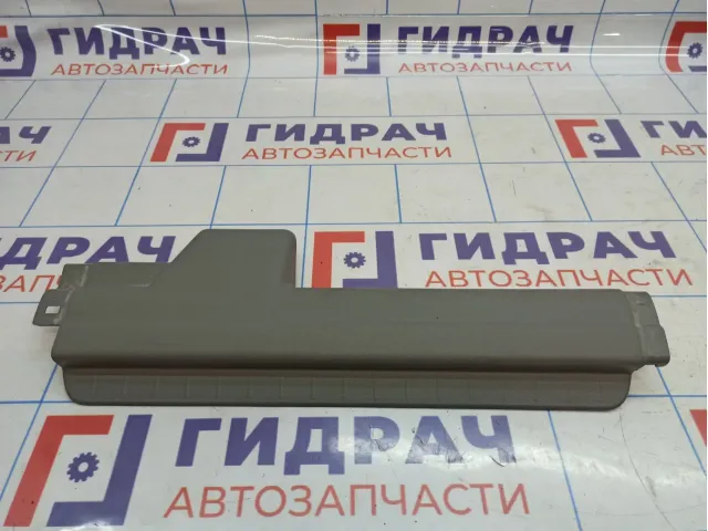 Накладка порога переднего правого внутренняя Suzuki SX4 76150-79J00-R8J