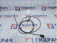 Трос лючка бензобака Suzuki SX4 7643079J30