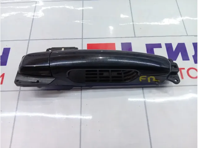 Ручка двери наружная передней правой Suzuki SX4 8281163J10
