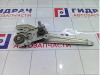 Стеклоподъемник механический задний левый Suzuki SX4 8354079J01