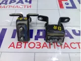 Петли двери задней правой Suzuki SX4 6941063JA0