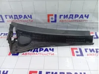 Решетка под лобовое стекло (Жабо) правая Suzuki SX4 7233079J105PK