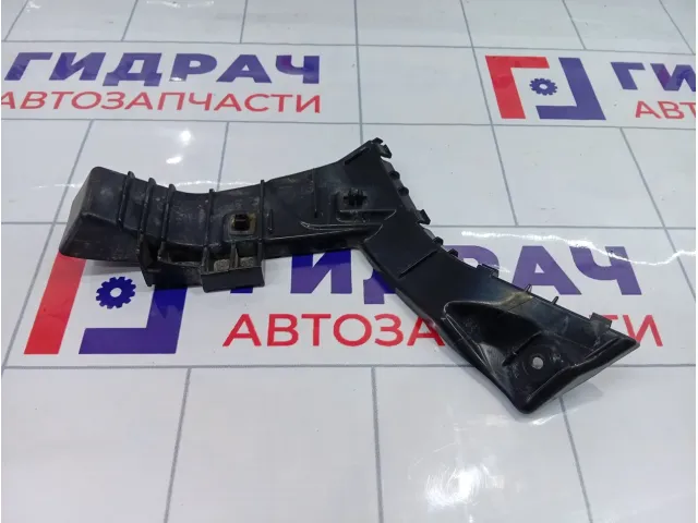 Кронштейн бампера задний левый Suzuki SX4 7182279J00