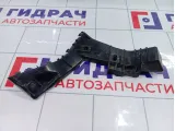 Кронштейн бампера задний правый Suzuki SX4 7182179J00