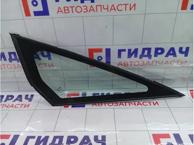 Стекло кузовное глухое (форточка) переднее левое Suzuki SX4 8456079J01
