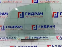 Стекло двери задней правой Suzuki SX4 8454179J00