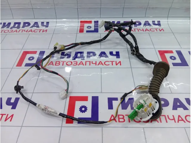 Проводка двери передней правой Suzuki SX4 3675755L40