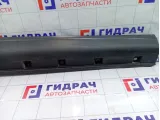 Накладка порога правого Suzuki SX4 7723154L10799