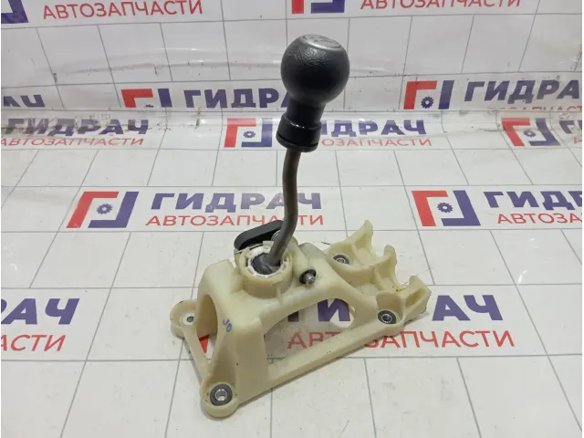 Кулиса (селектор) КПП Suzuki SX4 2810063J05