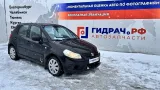 Корпус воздушного фильтра Suzuki SX4 1370054LA0