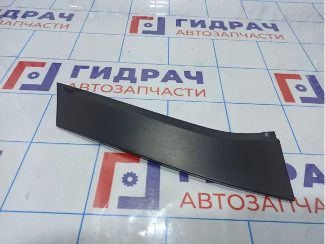 Накладка двери задней правой Suzuki SX4 (JYA) 83970-61M00