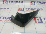 Брызговик передний правый Suzuki SX4 (JYA)