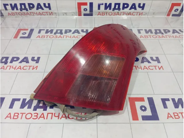 Фонарь задний правый Suzuki Swift 3565063J00