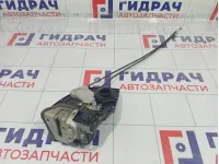 Замок двери задней левой Suzuki Swift 8230263J11