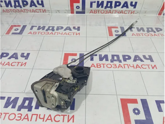 Замок двери задней левой Suzuki Swift 8230263J11