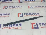 Накладка стекла заднего левого Suzuki Swift 8384162J00