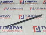 Накладка стекла заднего правого Suzuki Swift 8383163J00