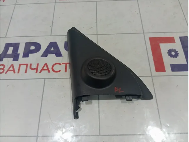 Крышка зеркала внутренняя левая Suzuki Swift 8479063J105PK