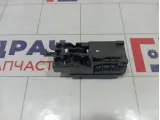 Ручка двери внутренняя правая Suzuki Swift 8311063J00P4Z