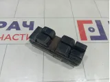 Блок управления стеклоподъемниками Suzuki Swift 3799062J30