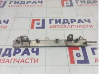Топливная рампа (топливная рейка) Suzuki Swift 1573086G00
