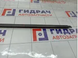 Молдинг лобового стекла левый Suzuki Swift 7717063J00