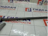 Молдинг лобового стекла правый Suzuki Swift 7716063J00