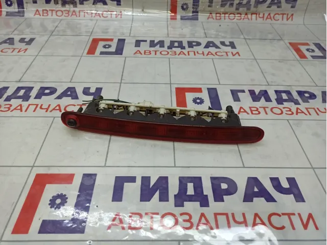 Фонарь задний стоп сигнал Suzuki Swift 3581063J00