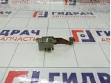 Ручка открывания лючка бензобака Suzuki Swift 7642063J00