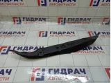 Пыльник крыла переднего левого Suzuki Swift 7235263J00