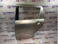 Дверь задняя левая Suzuki Swift 6800463J00
