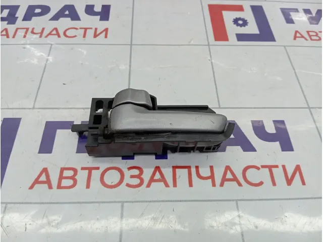 Ручка двери внутренняя левая Suzuki Swift 8313062J10BWL