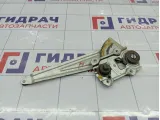 Стеклоподъемник механический задний правый Suzuki Swift 8351062J00