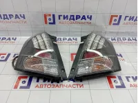 Фонарь задний комплект Suzuki Swift