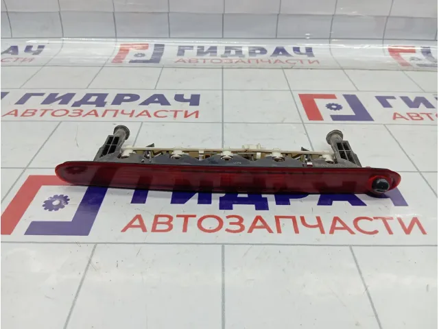 Фонарь задний стоп сигнал Suzuki Swift 3582063J00