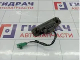 Кнопка открывания багажника Suzuki Swift