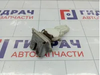 Замок багажника Suzuki Swift 8251063J00