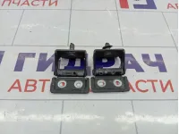 Петли крышки (двери) багажника Suzuki Swift