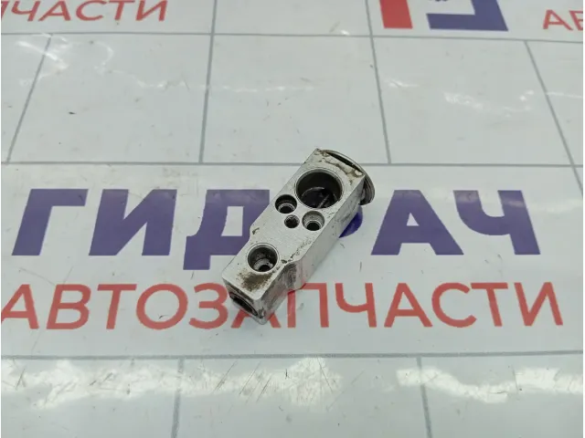 Клапан кондиционера Suzuki Swift 9543160P00