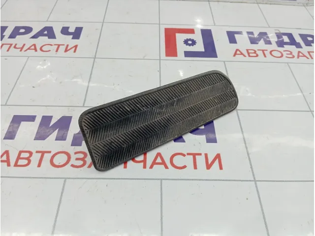 Накладка декоративная под ногу Suzuki Swift 7544162J00